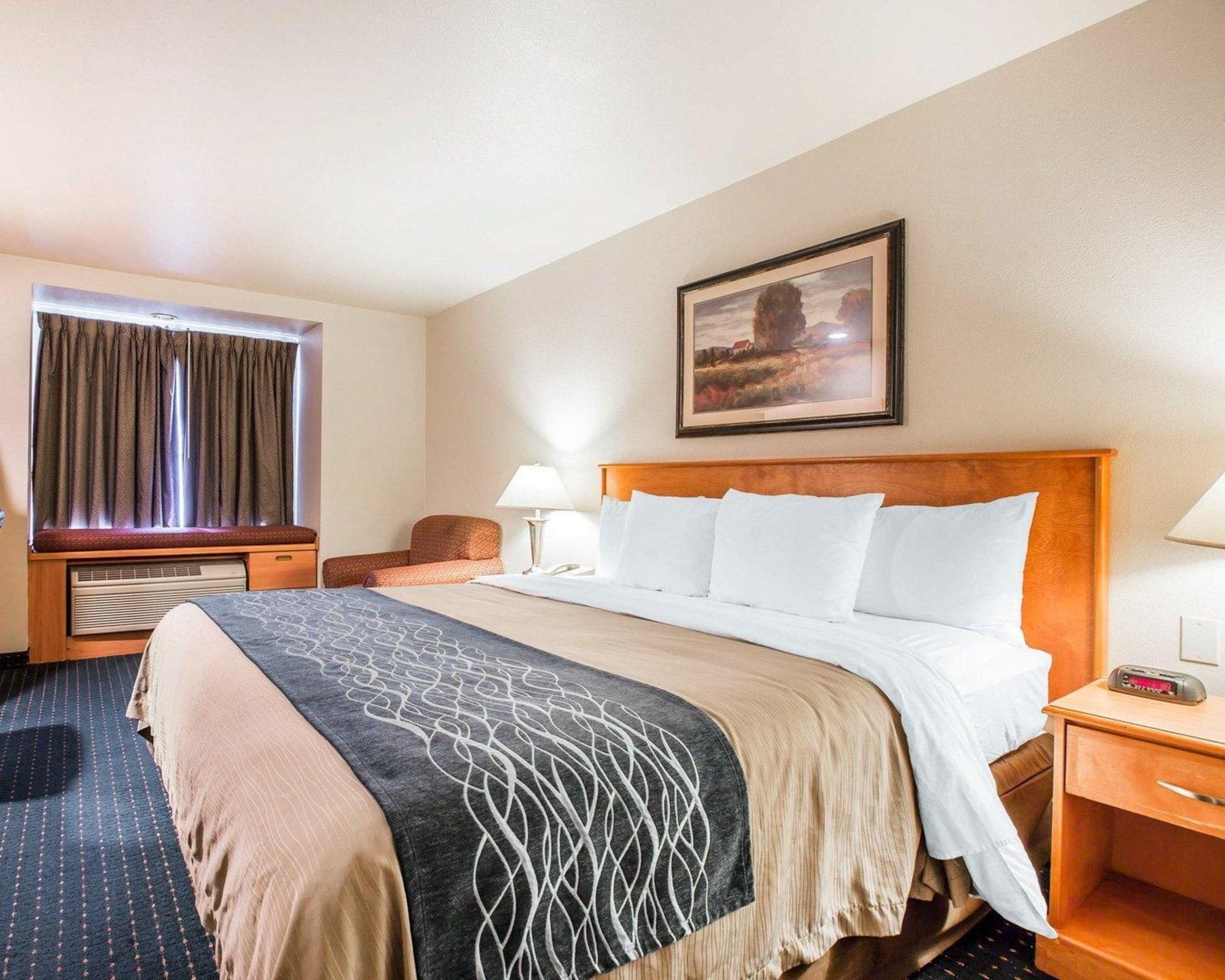 Comfort Inn & Suites Salinas Bagian luar foto