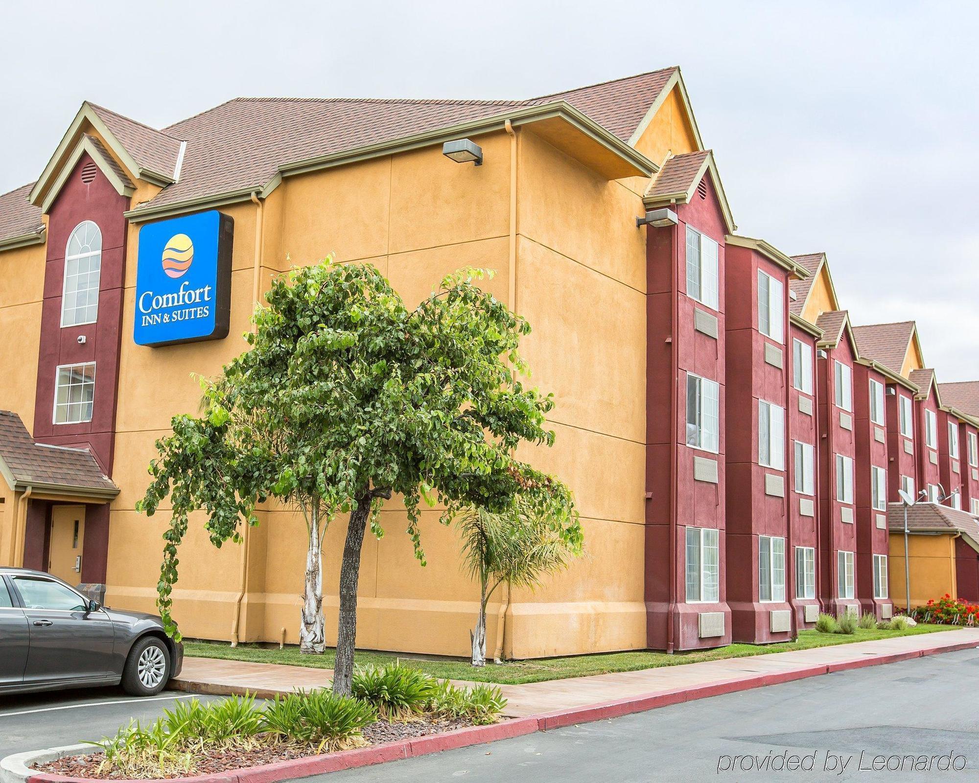 Comfort Inn & Suites Salinas Bagian luar foto