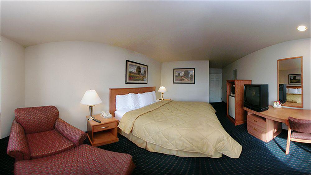 Comfort Inn & Suites Salinas Bagian luar foto