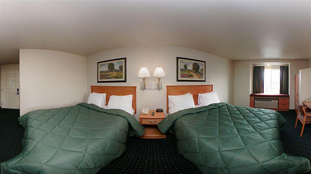 Comfort Inn & Suites Salinas Bagian luar foto